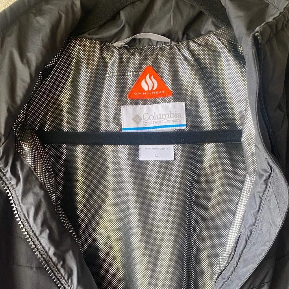 Columbia Women's Black Ski Jacket - Picture 2 of 6
